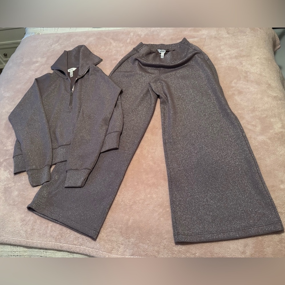 SPANX AirEssentials Half ziptop & Wide leg pants size Petite S Gray shimmer